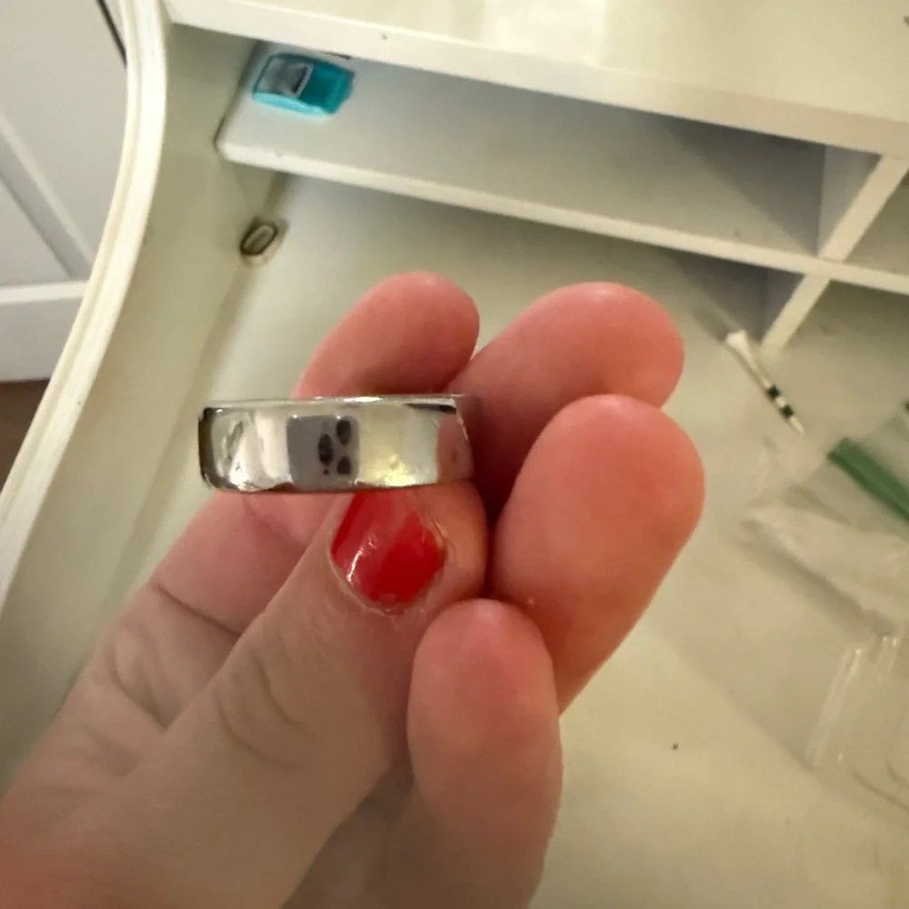 Oura Silver Smart Ring